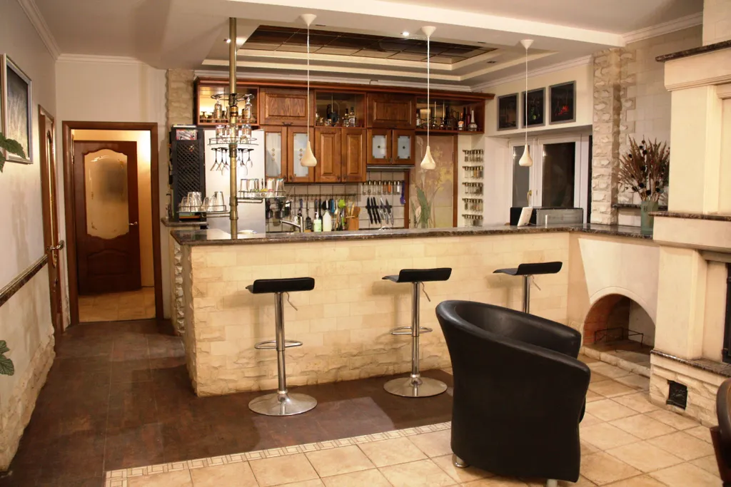 Уютный дом с печью возле реки