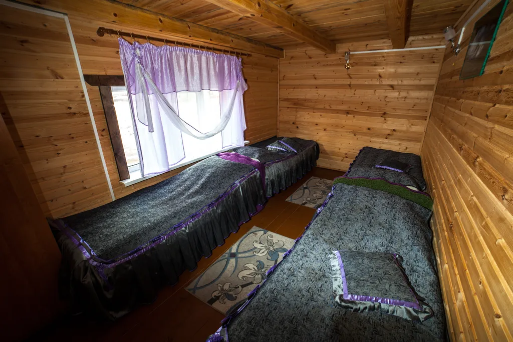 12-комнатный Дом