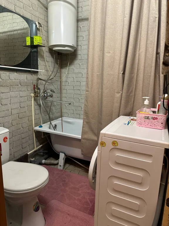 2-х комнатная квартира в центре города, с балконом