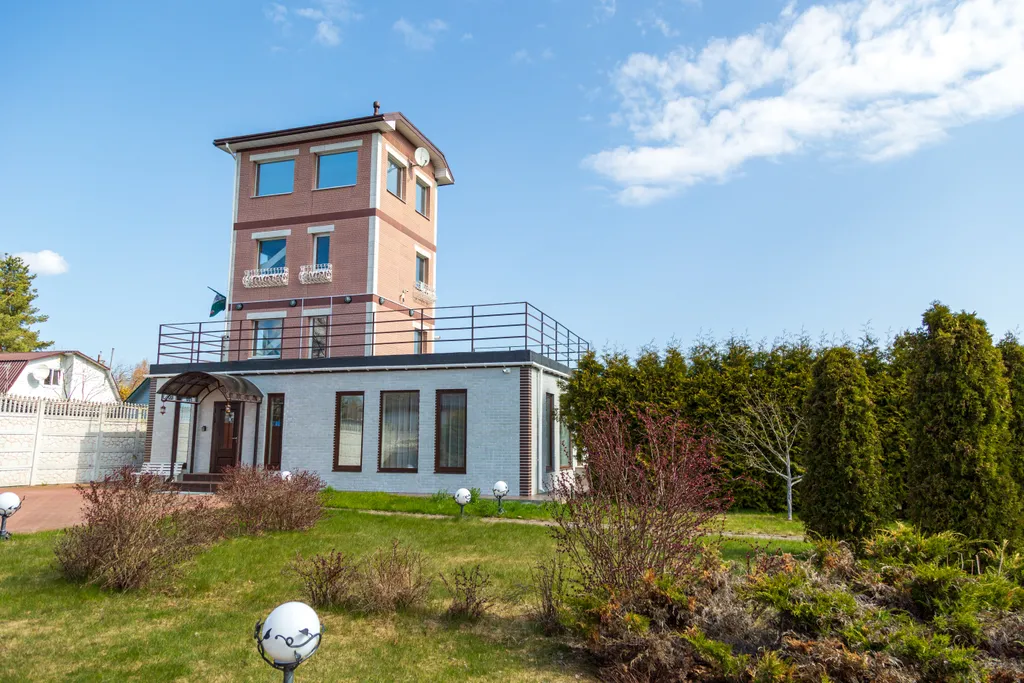 Усадьба у озера