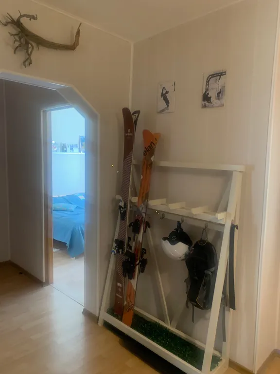 Солнечная квартирка с видом на горы