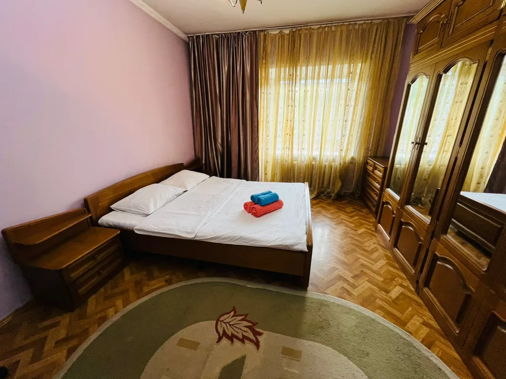 Уютная квартира в центре города — аренда посуточно в Кокшетау