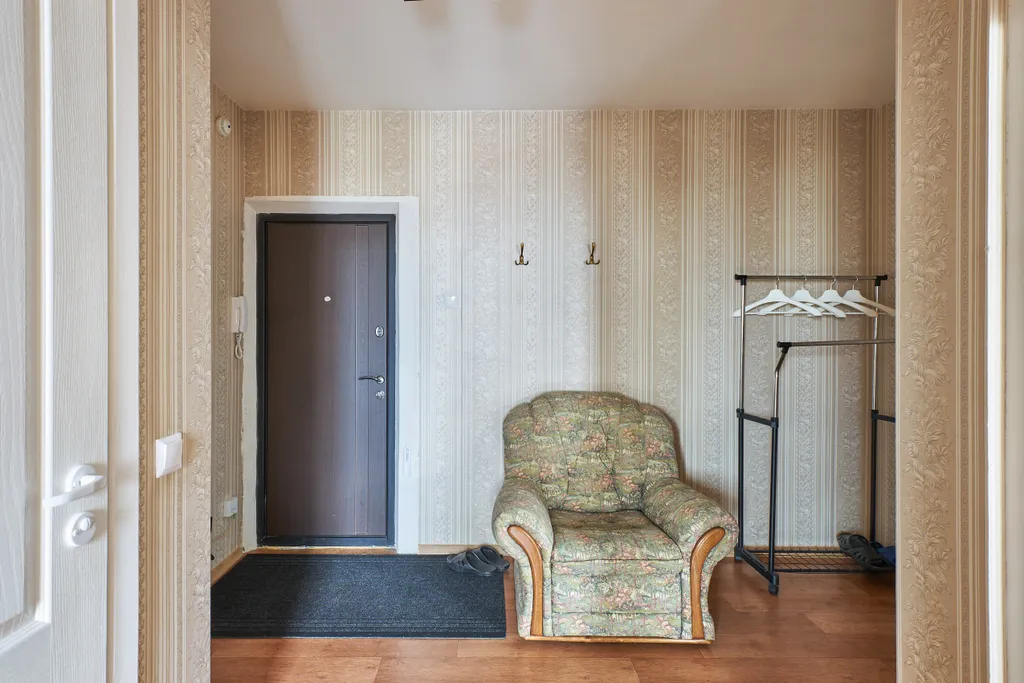 Просторная квартира (метро 5 минут пешком)