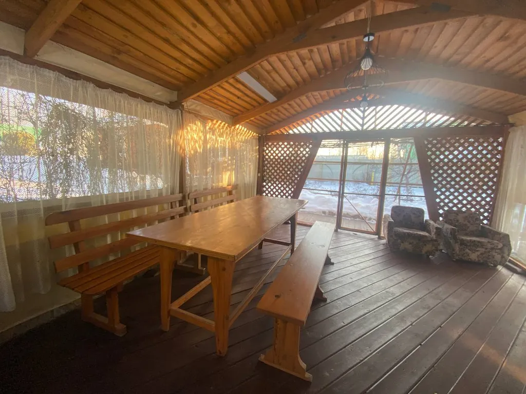 Деревянный домик с русской банькой в Большой Царевщине