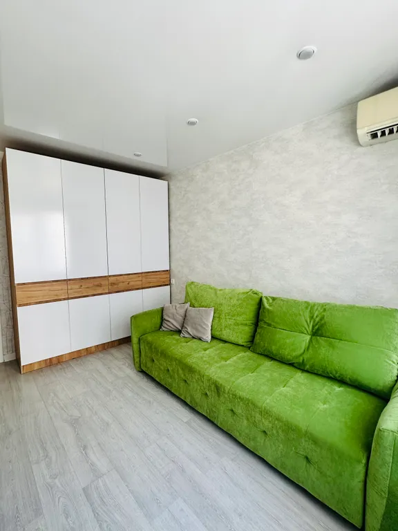 Квартира Квартира Шикарная трёхкомнатная для большой семьи — Лазаревское