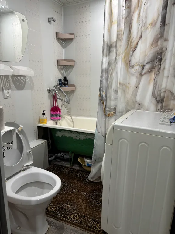 Хорошая квартира уютная