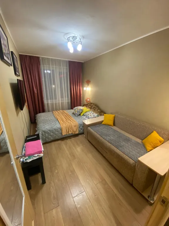 2-комнатная квартира с видом на город и балконом