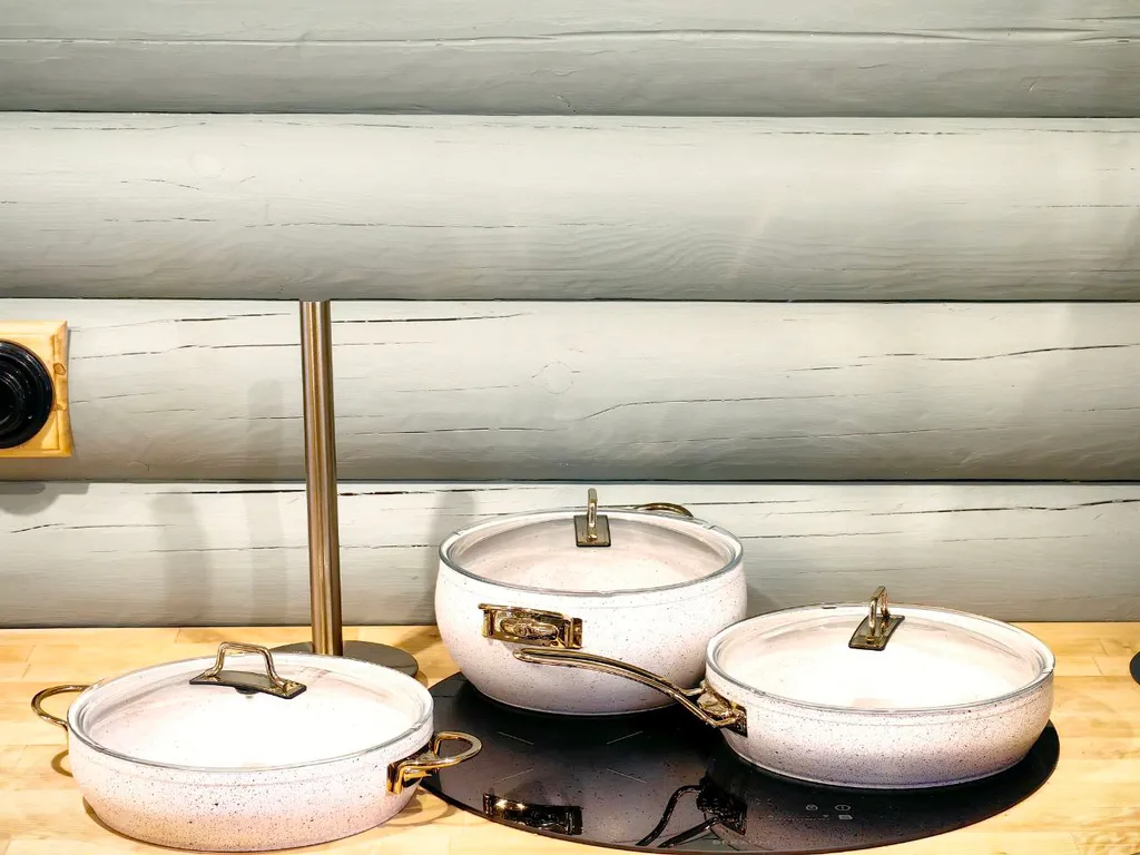 Уютный дом на берегу реки в Карелии