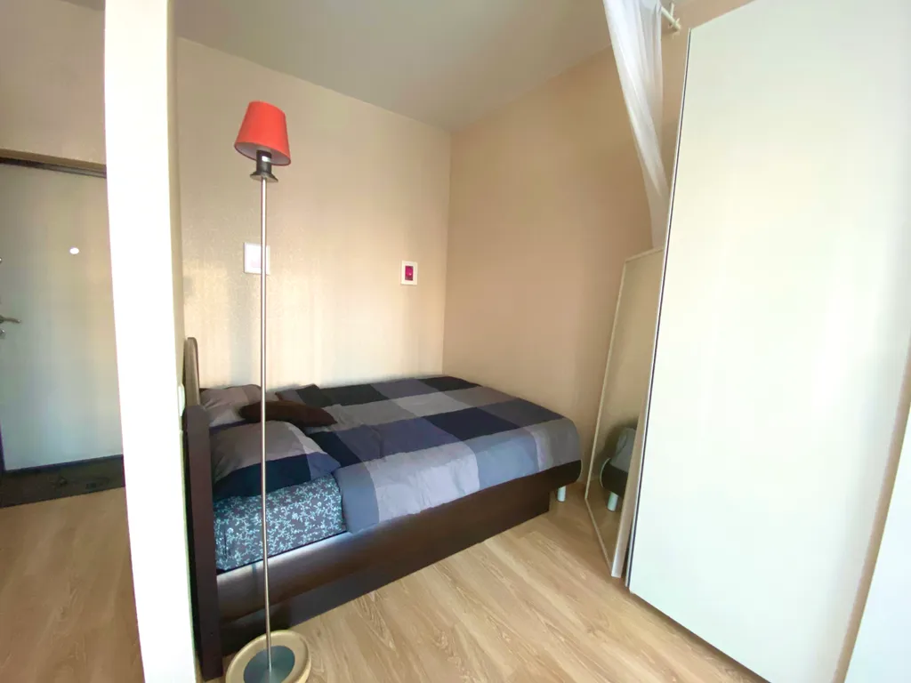 Просторная студия у метро РАНХиГС и Октябрьская