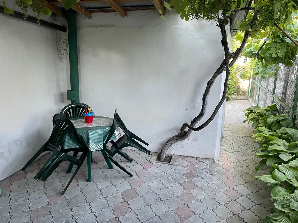 Уютный коттедж с отдельным двором