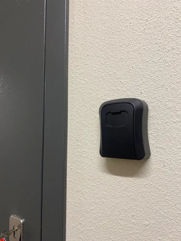 Уютная студия в зеленом массиве