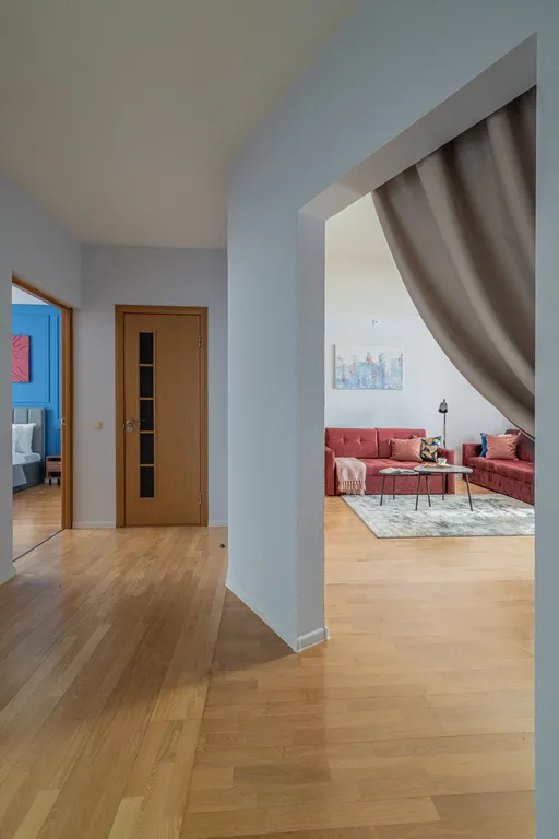 Шикарная 3-комнатная квартира с дизайнерским ремонтом в центре