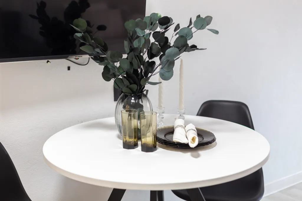 Студия Аллея 114 с балконом и видом на лесопарк