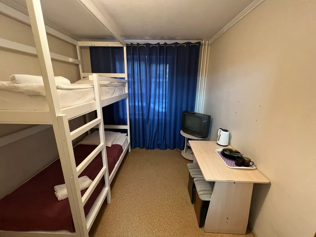 Мини отель, №9