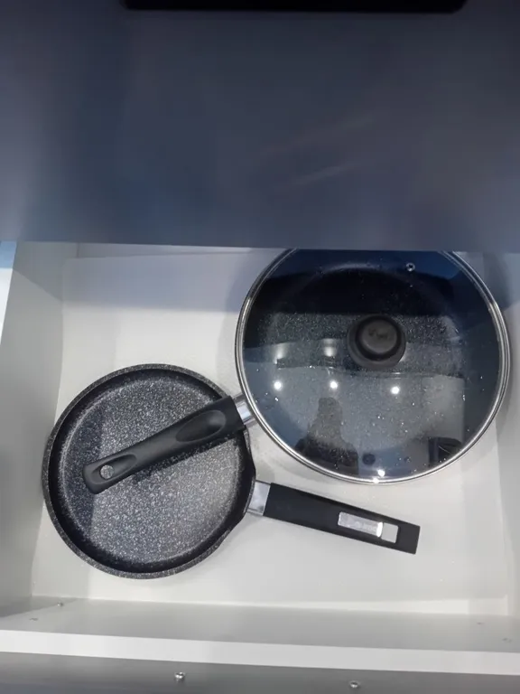 Студия в центральном районе с новым ремонтом