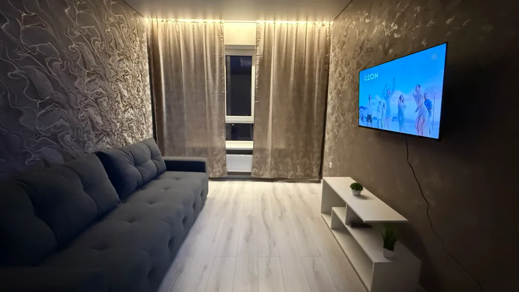 Шикарная квартира с видом на парк и Азовское море