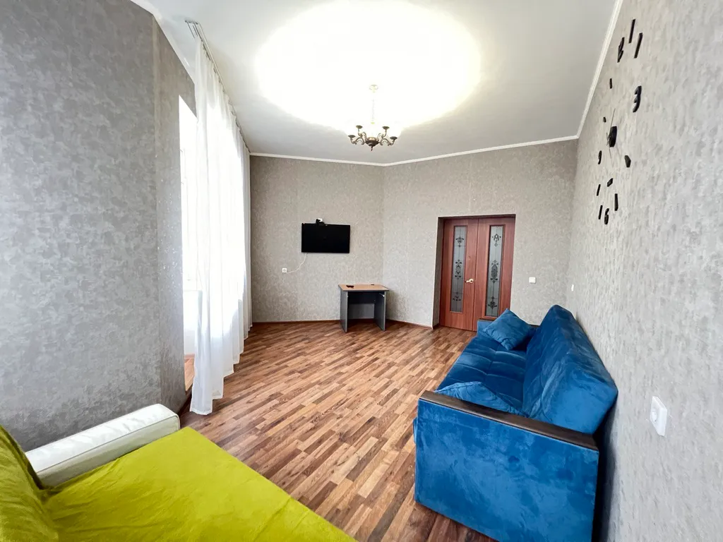 Двухкомнатная квартира в центре