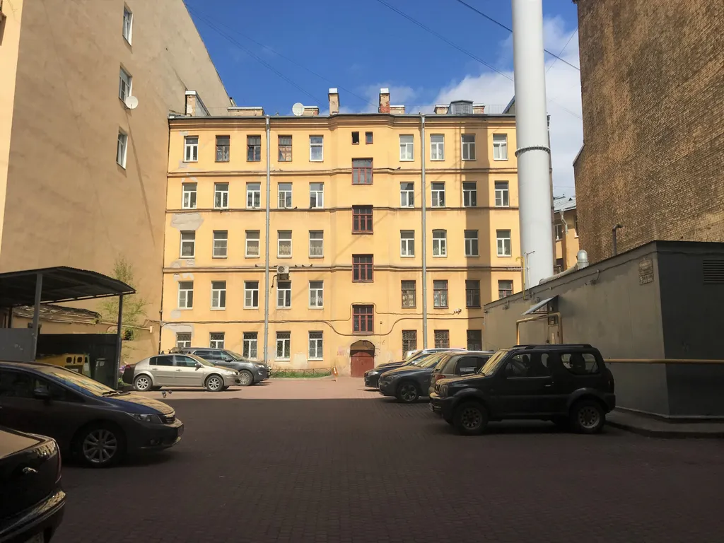 Квартира Уютная квартира у метро Горьковская — Санкт-Петербург