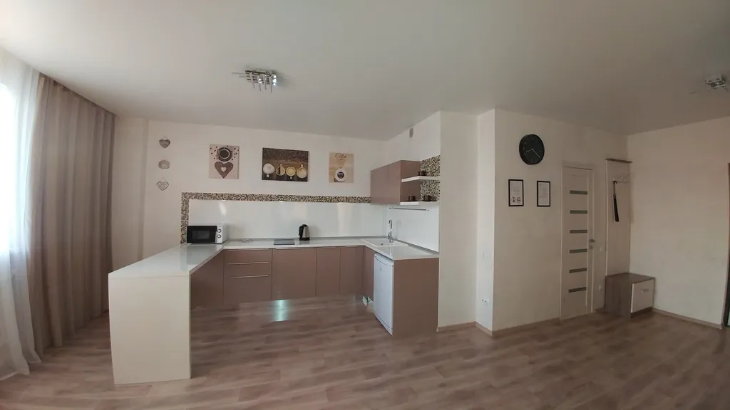 Очень стильная и светлая квартира-студия в центре