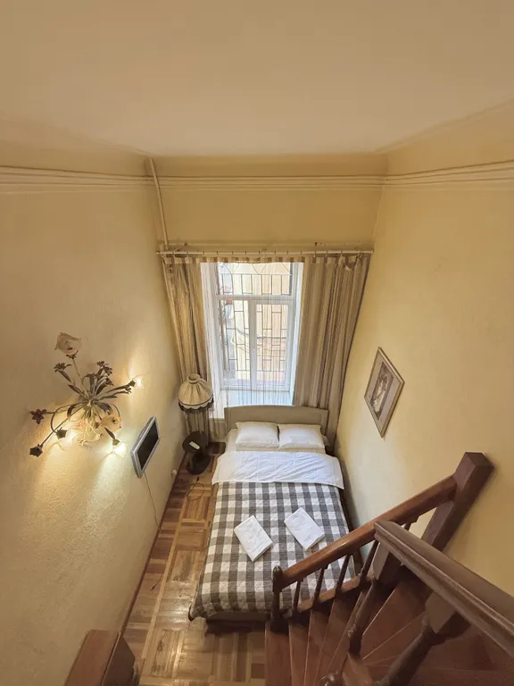 Просторная квартира в центре Санкт-Петербурга