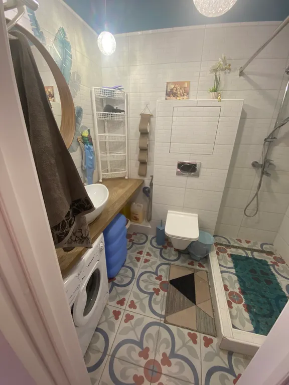 Элитная, новая однушка с авторским дизайном у песочного пляжа