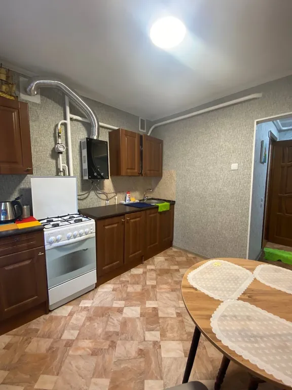 Уютная квартира в центре поселка