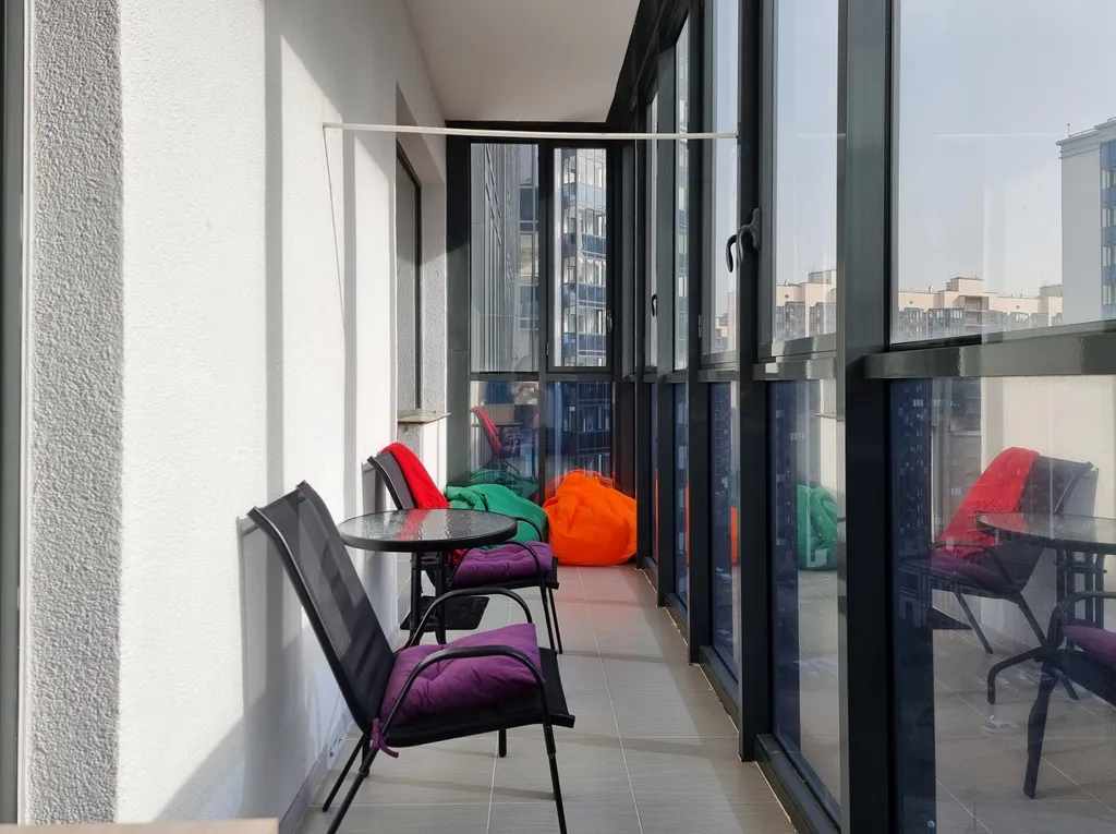 Евродвушка с большой лоджией