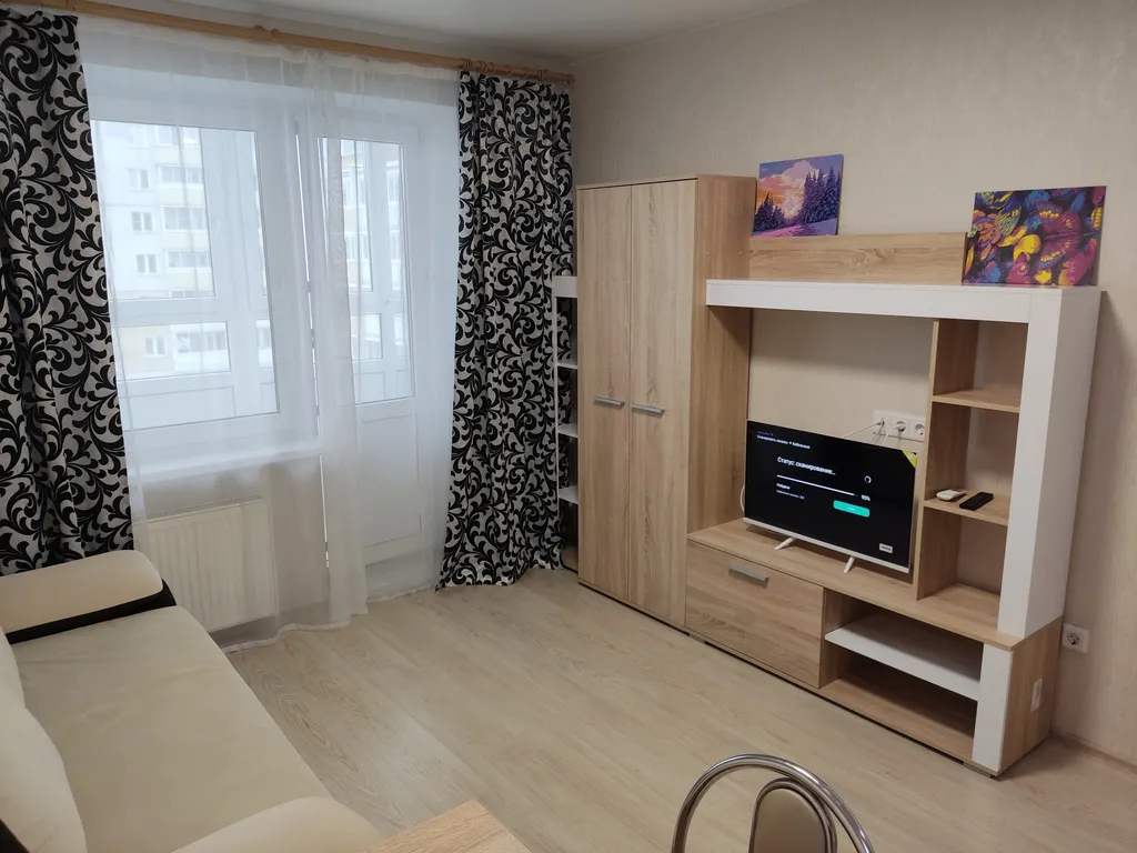 Уютная квартира студия — аренда посуточно в Киров