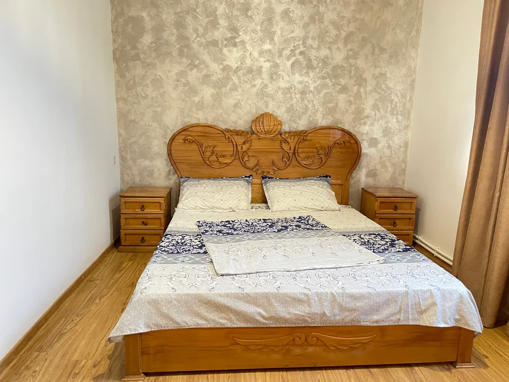 Шикарный дом в центре с бассейном