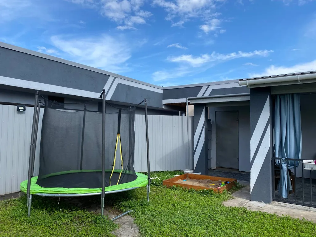 Дом рядом с пляжем и баней