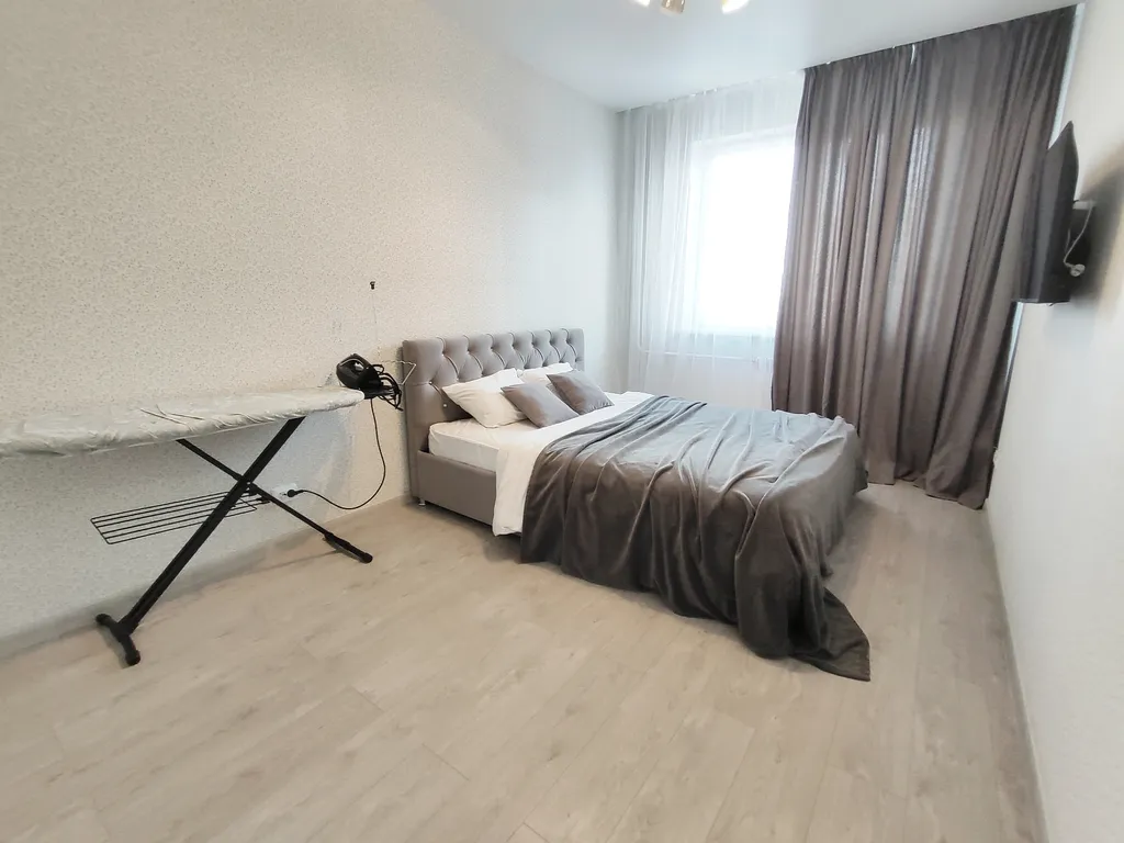 2-комнатная квартира в центре города в ЖК Мичуринская аллея