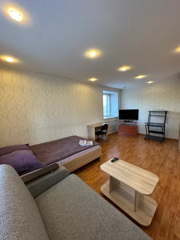 Квартира с двумя раздельными комнатами в центре