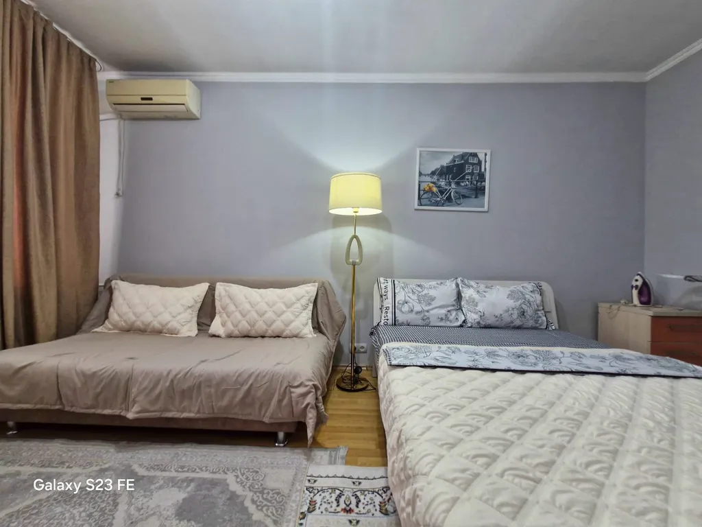 Квартира Апартамент на Арбате рядом с парком имени 28-панфиловцев — аренда посуточно в Алматы