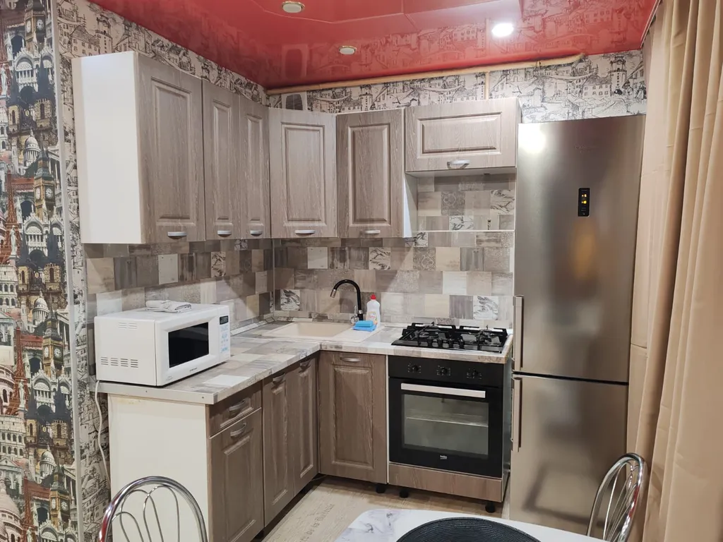 Двухкомнатная квартира недалеко от жд вокзала