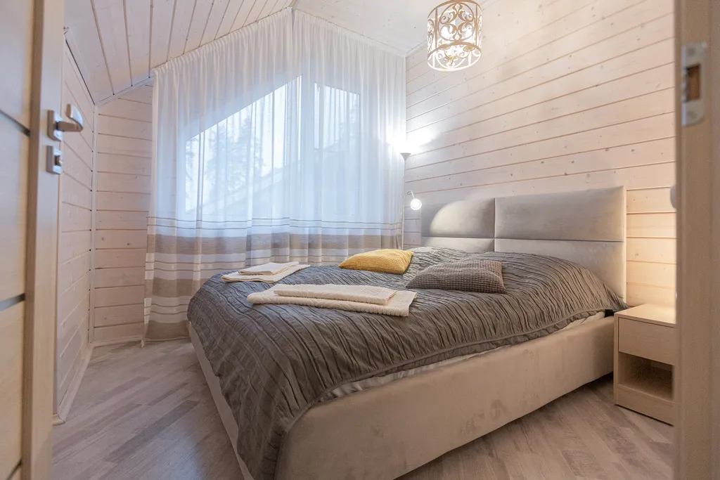 Дом в лесу рядом с озёрами и горнолыжными курортами