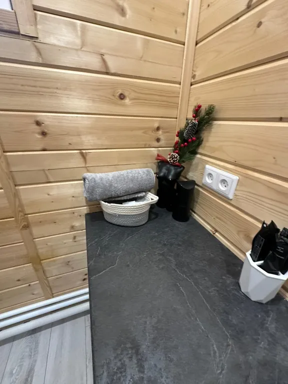 Глемпинг с баней и бассейном