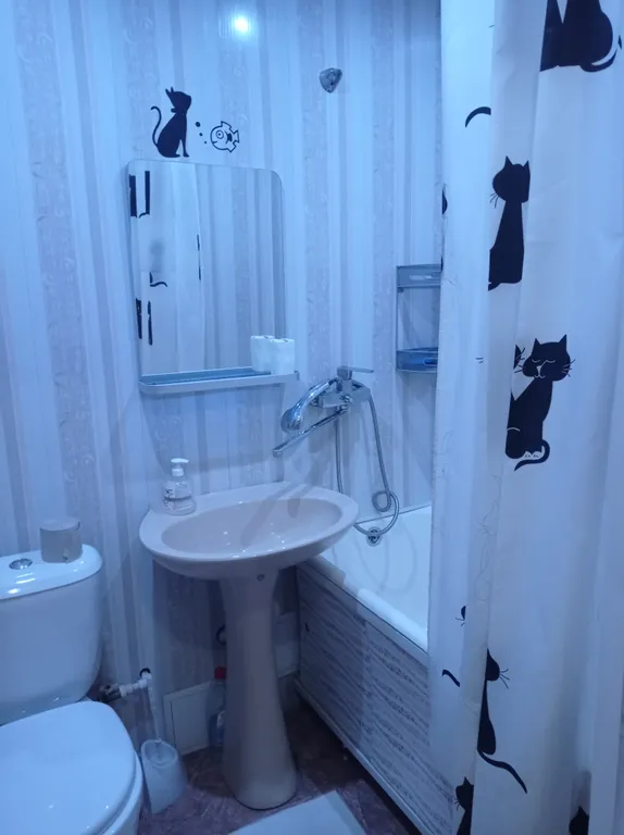 Квартира 1-комнатная Квартира — Шахты