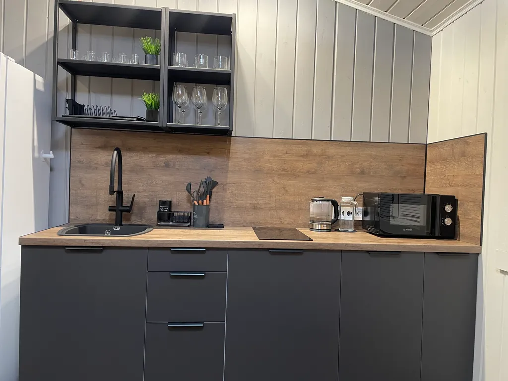 Коттедж Уютный караоке-коттедж — Светлое