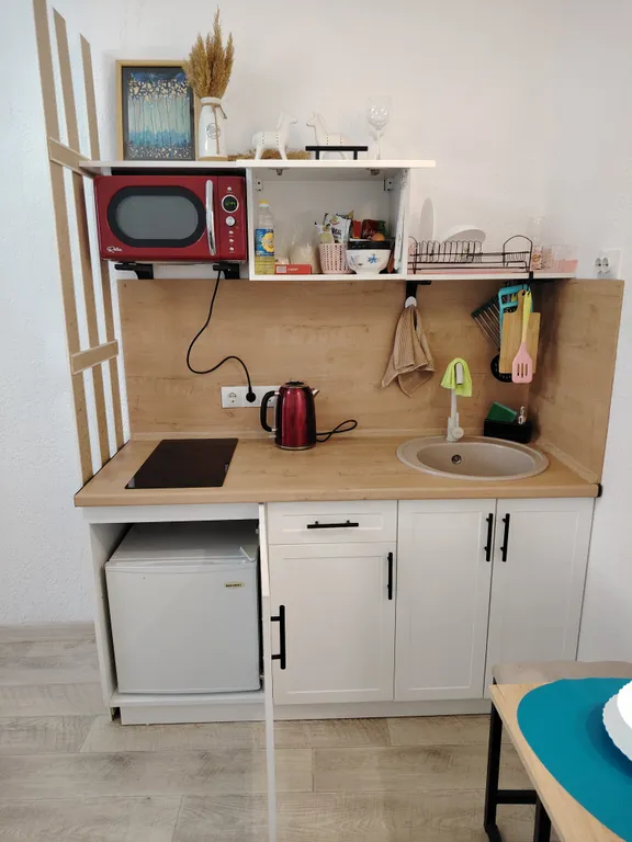 Уютная светлая студия возле парка