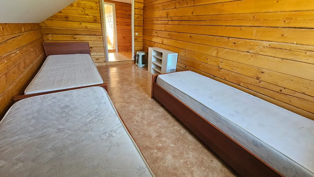 4-комнатный Дом