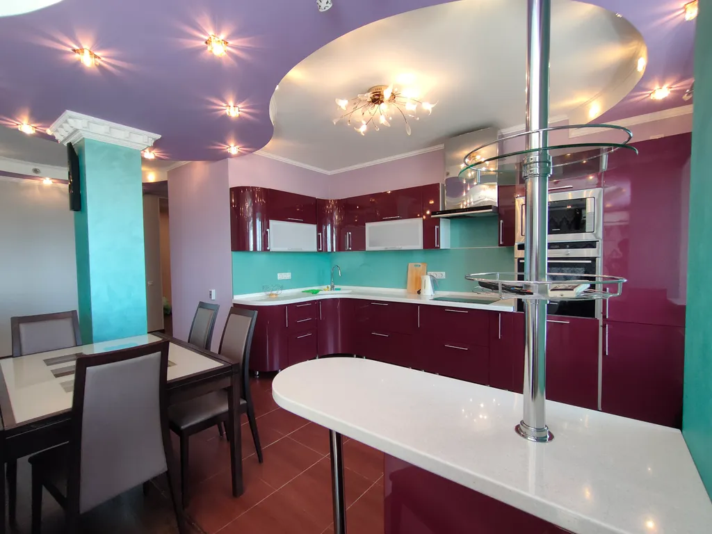 Гигант в сердце города м.Московская