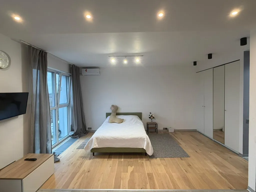 Уютная студия в скандинавском стиле