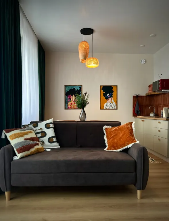 Стильная квартира-студия в центре города