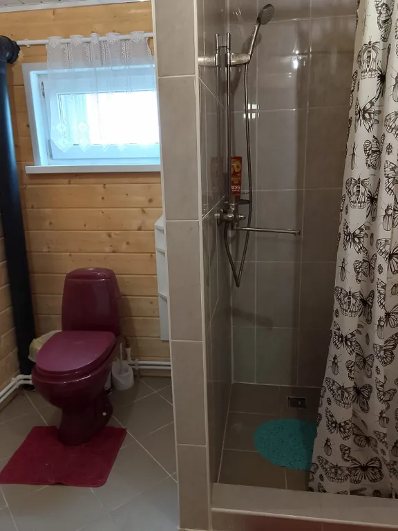 Уютный дом в тихом месте