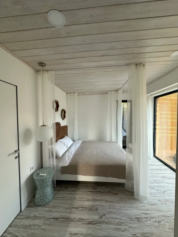 Коттедж с джакузи и видом на горы