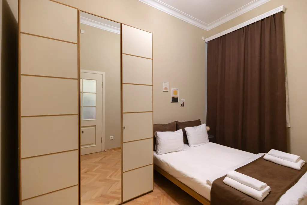 Апартамент с видом на бульвар на Торговой