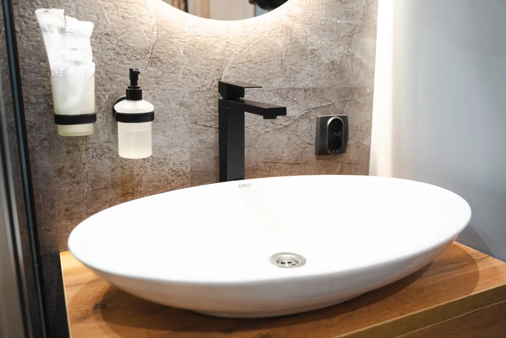 Квартира на набережной с видом на лес