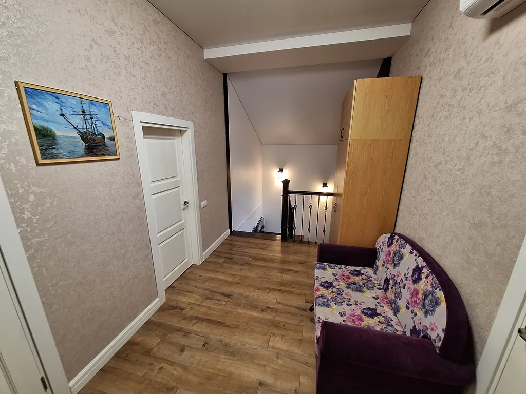 Дом на Набережной