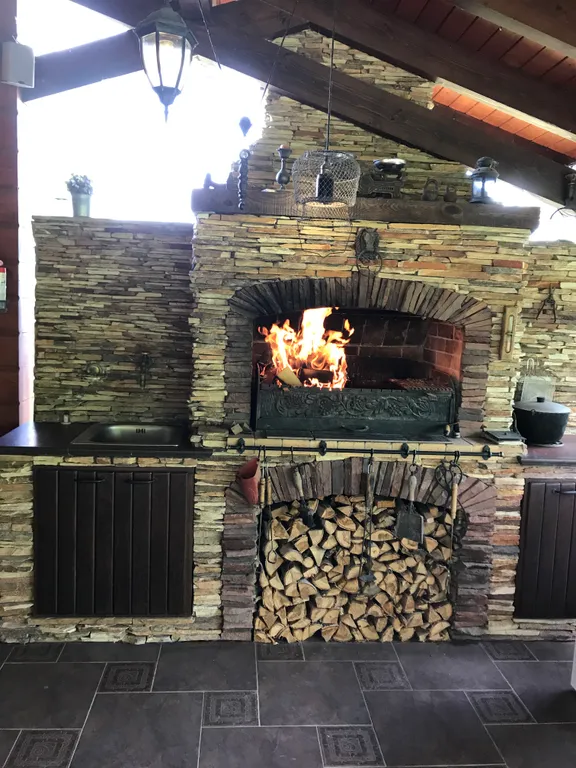 Шале на берегу