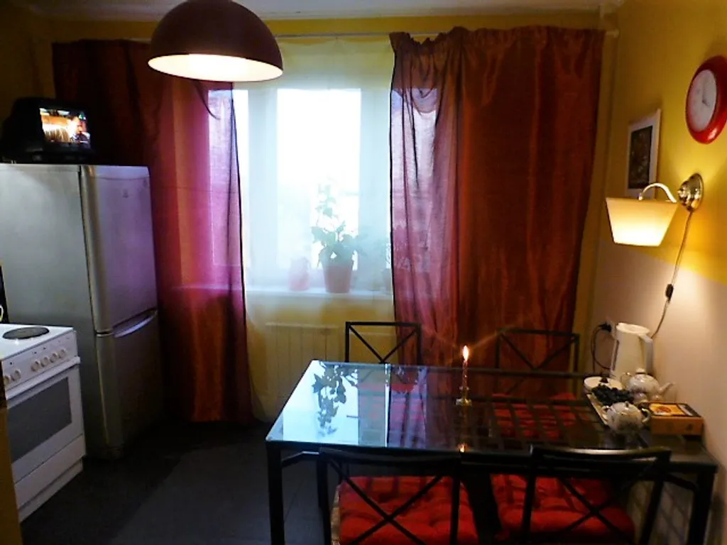 Квартира 3-комнатная Квартира — Москва